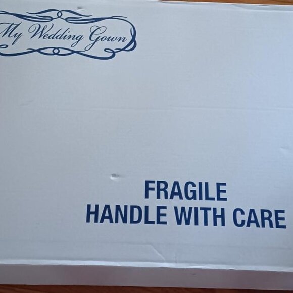 Allure Couture Elegant Wedding Gown P952 - Picture 12 of 12